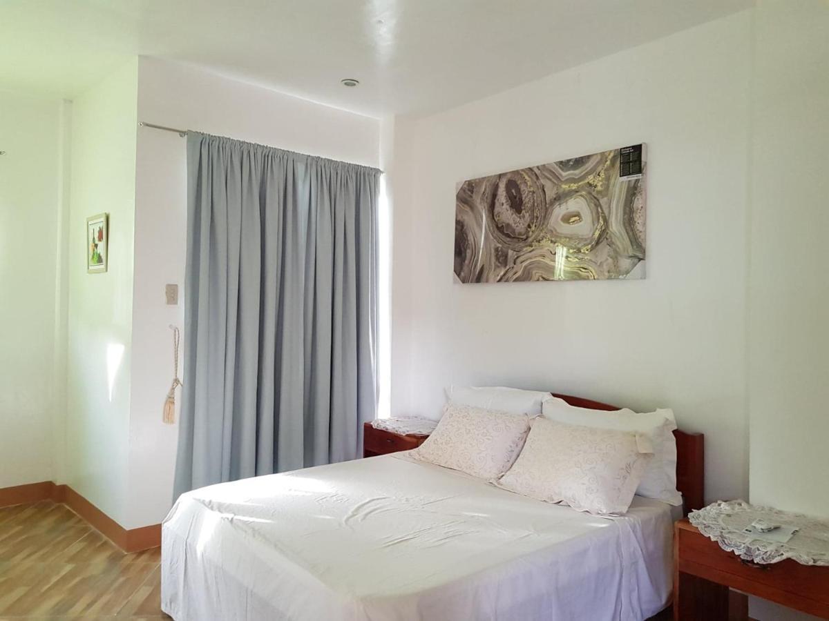 Coombsguesthouse Siquijor Exteriör bild
